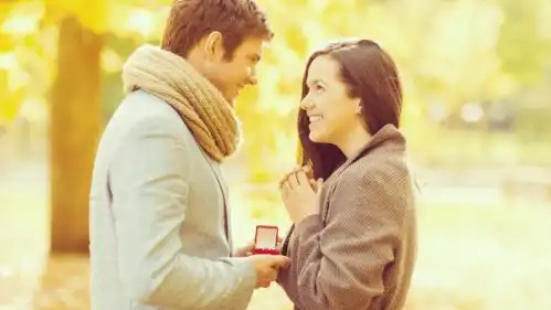 恋爱不等于爱情,爱情决不是游戏