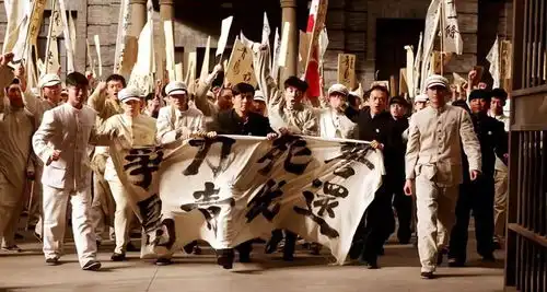 不是世界不够自由,而是你已经忘记自由
