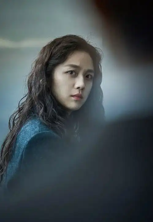 戛纳电影节闭幕汤唯无缘最佳女演员,华为公主出演电影获奖
