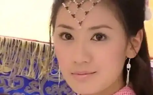 看了倚天屠龙记贾静雯造型,网友赞叹实实在在的仙女,美炸

