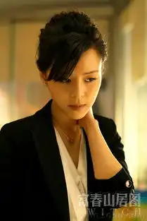 张静初富春剧照曝光造型百变身份成谜
