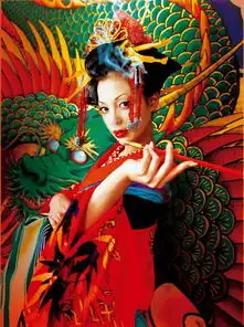 一个沉迷于男色的女摄影师