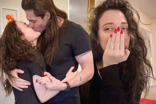 破产姐妹max喜订婚
