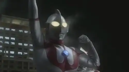 初代奥特曼第一次出现的时候,是追击着怪兽百慕拉误入地球