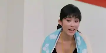 52岁张敏情路坎坷,曾被香港影视大佬向华胜抛弃,如今婚姻幸福