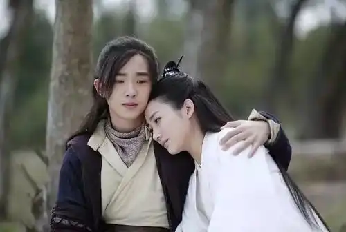 11人演过令狐冲,吕颂贤版最经典,但金庸却喜欢与原著差别最大的
