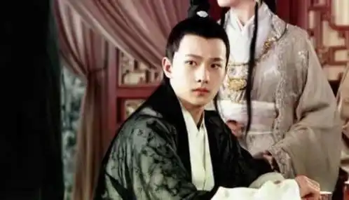 87版红楼梦被奉为经典,为啥李少红导演的新版红楼梦却引发海量恶评
