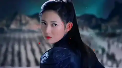 回看鎏英,依旧还是这么帅气香蜜沉沉烬如霜
