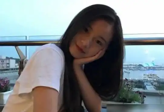 张若昀新剧未拍先火李庚希没啥,熟面孔太多被批翻版庆余年