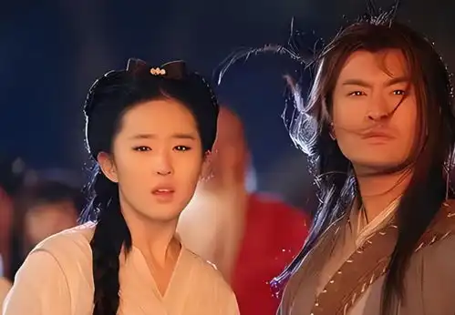 为何纪晓芙会爱上杨逍,人到中年才懂,你看小龙女对杨过说过什么
