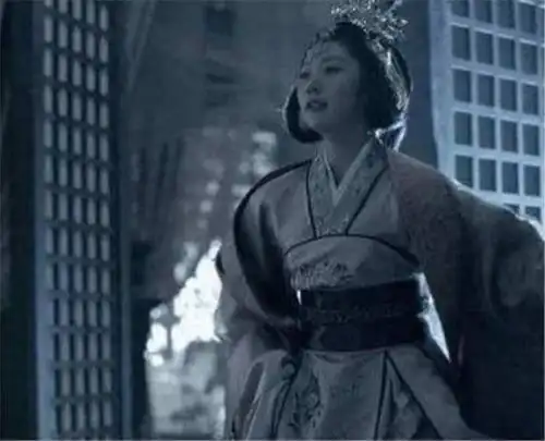 琅琊榜里演公主都没红,都挺好里演小职员走红