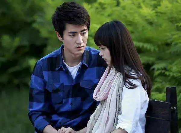 史上最低调星二代,出道多年无绯闻,今携父亲出演三十而已被全网骂
