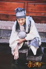 黄晓明龙门镖局剧照曝光扮萌玩自拍
