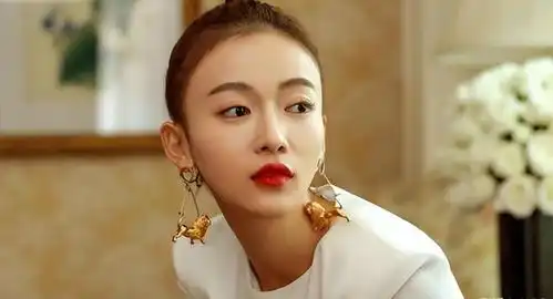 吴谨言说墨雨云间是救命稻草,最穷时身上只有200块
