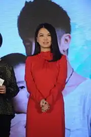 李少红为花开半夏泪奔李湘除夕宁愿陪孩子
