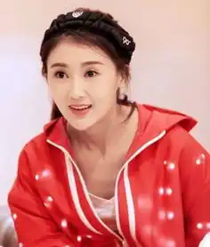 曾是当红花旦,收入却不足老公百分之一,如今老公百亿身家变成零

