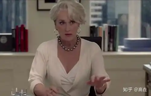 穿普拉达的女王职场女boss穿搭,看女魔头又飒又爽