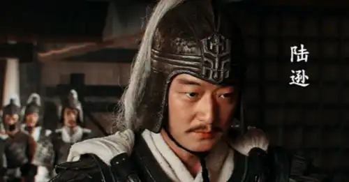 三国排名前十的军师有哪些,诸葛亮并不是第一,只有他能笑到最后