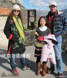 87版红楼梦平儿扮演者家庭照曝光
