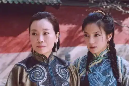 亲爹是影帝,亲妈是老戏骨,12年都捧不红他,改名后却火了演员陈宝国宋丹丹王馥荔陈月末网易订阅