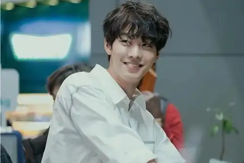 一部剧改变了他的人生,造就了新一代男神