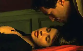 经典电影剧照经典之吻