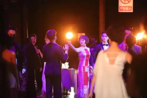 当中式旗袍邂逅西方芭蕾,在舞剧花样年华里重温老上海风情
