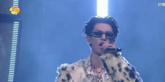 湖南跨年晚会蔡依林不愧是天后,檀健次梦回相柳,王一博造型垮