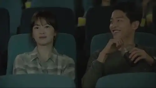 太阳的后裔当柳时镇说出自己最开心的事,姜暮烟的反应有点奇怪
