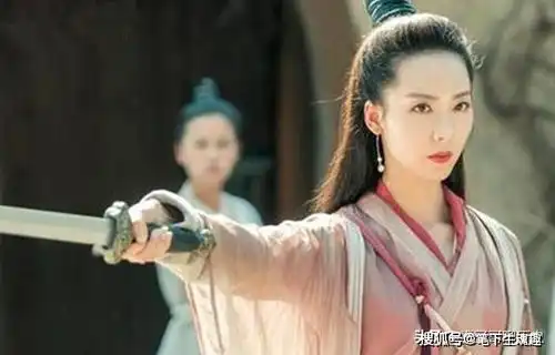 金庸曾埋下4个伏笔,至今都没解释,有位高手直接被金庸遗忘了
