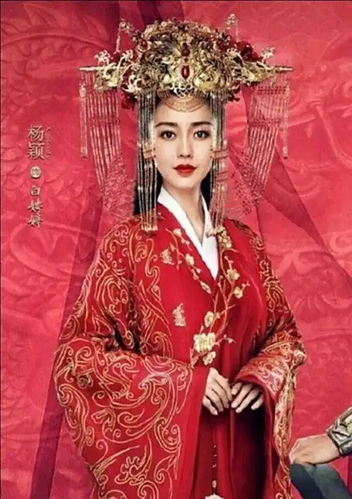 那些又气又好笑的影视剧穿帮镜头,网友导演你过来我保证不打你
