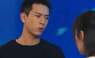 蜜汁炖鱿鱼李现歪脑袋尬撩杨紫,原声太出戏,但剧还是要追的
