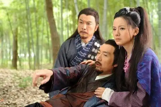 梁羽生狂侠魔女三部曲,名气不小,水平也不俗