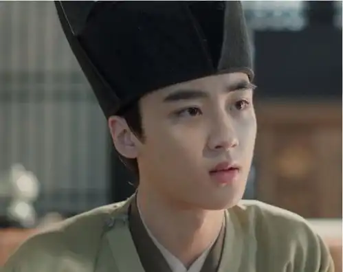 微微一笑很倾城的小配角,如今一人演红怀吉,一人演火郝小强