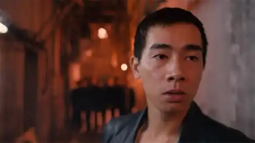 给香港黑帮犯罪片排座次英雄本色第3,暗花第5
