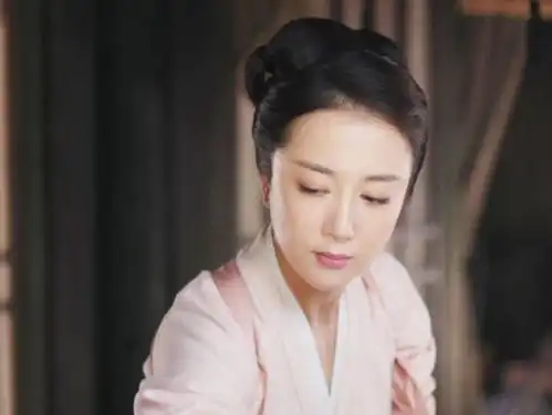 知否朱曼娘,参演司藤与景甜互撕,入行21年的她始终不火