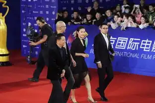 中国机长集体亮相北影节昨晚惊喜开幕
