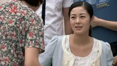 乡村爱情聚会,谢广坤头发稀疏显老,豪门梦碎的王小蒙显贵气
