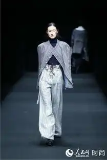 搜狐公众平台新申亚麻孙林携鸟语花裥集再次点亮2017秋冬中国国际时装周