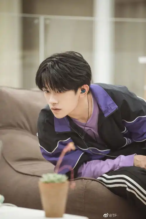 第十期朋友请听好播出千玺更博湖南地方代表队上线