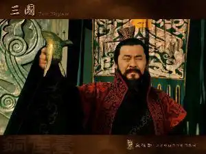 以少胜多奠定三国鼎立这才是真实的赤壁之战
