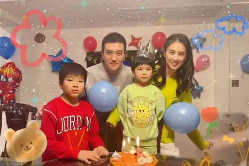 黄圣依为安迪安麟找保姆,初试要求英文交流,碎花衬衫出镜靓了
