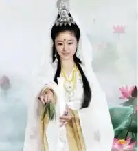 同是演观音,李玉刚公认不合格,刘涛勉强及格,而她无人敢评价角色
