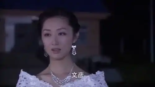 回家的诱惑高珊珊为情所伤,留下手机,向大海走去
