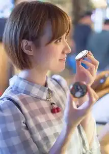 齐耳短发把刘海侧分,凸显御姐范的女人味
