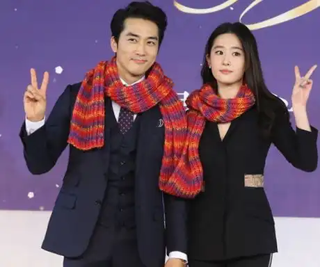 其实刘亦菲宋承宪早就分手了吧这位宋欧巴的新欢跟神仙姐姐比,颜值如何