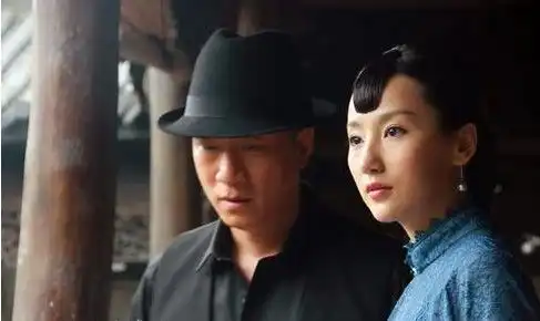 一代枭雄剧情介绍全44集
