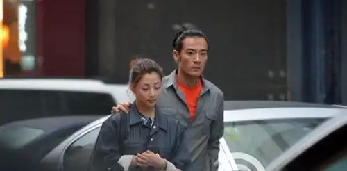 他和郝蕾闪离网传与王珞丹殷桃恋爱,一年内结婚生子成人生赢家
