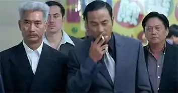 向华强也要忌他三分,只因他有一个警察高官的哥哥
