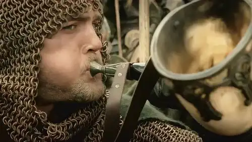 指环王3随着号角响起,洛汗铁骑发起一往无前的冲锋,厉害了